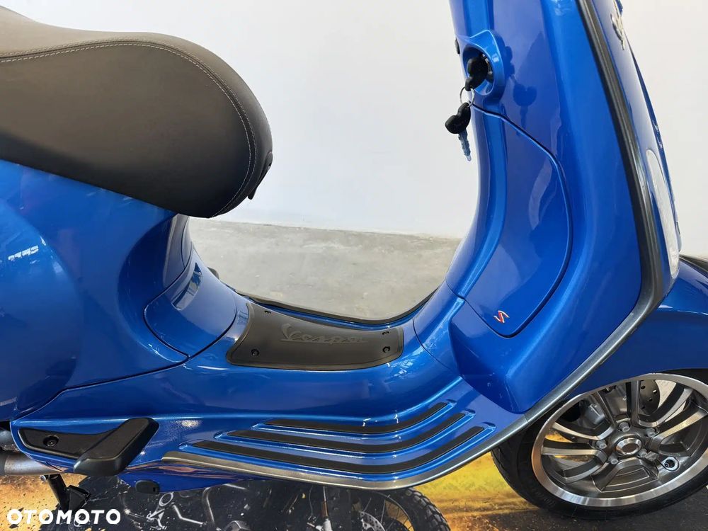 Piaggio Vespa - 12