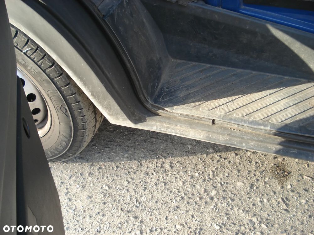 Mercedes-Benz SPRINTER 311 - kontener z windą - 5