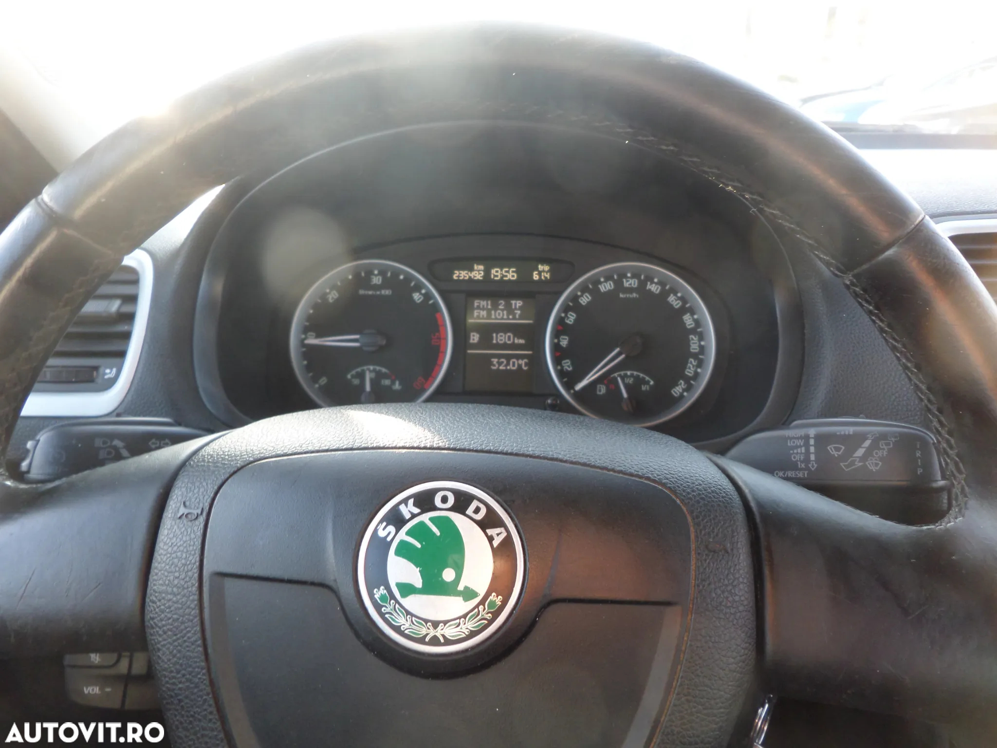 Skoda Roomster 1.9 TDI Comfort PLUS EDITION - 34