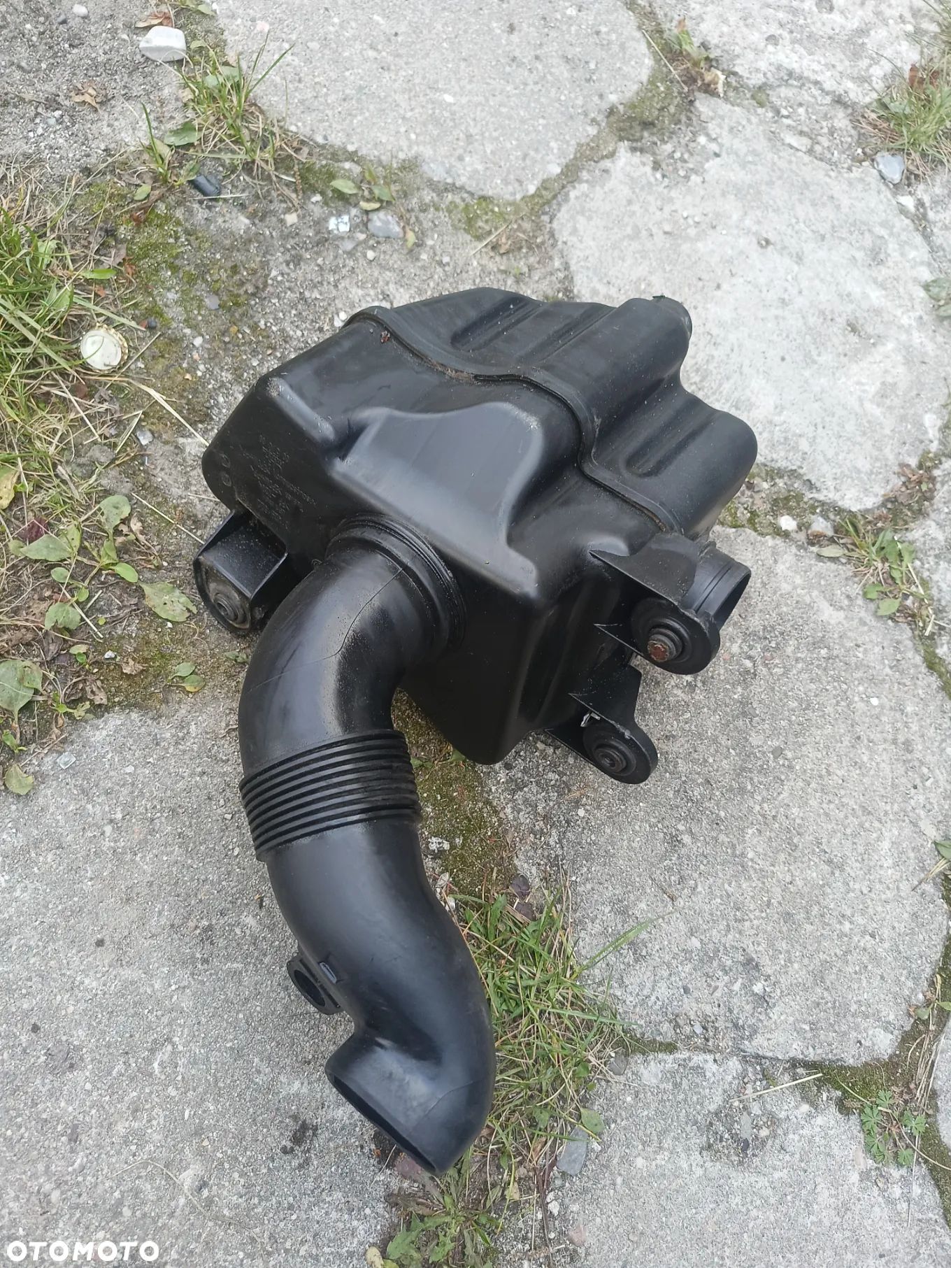 REZONATOR FILTRA VW TOURAN AUDI A3 8P 2.0 FSI  1K0129622 - 1