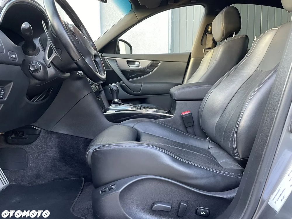 Infiniti Q70 3.0d S Premium - 15