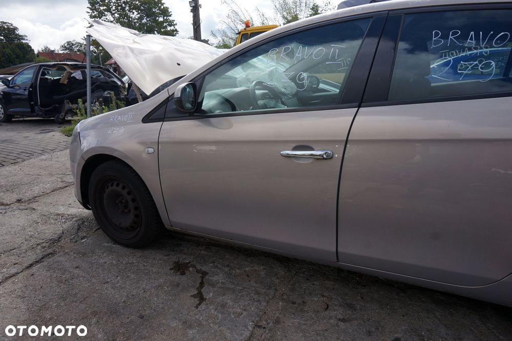 DRZWI PRZEDNIE LEWE BRAVO II 5D HB 279  BEŻOWY FIAT 2007-2014 - 3