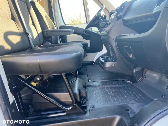 Peugeot Boxer L3H2 7-os. 2,0 Hdi 130 KM klima tempomat - 16