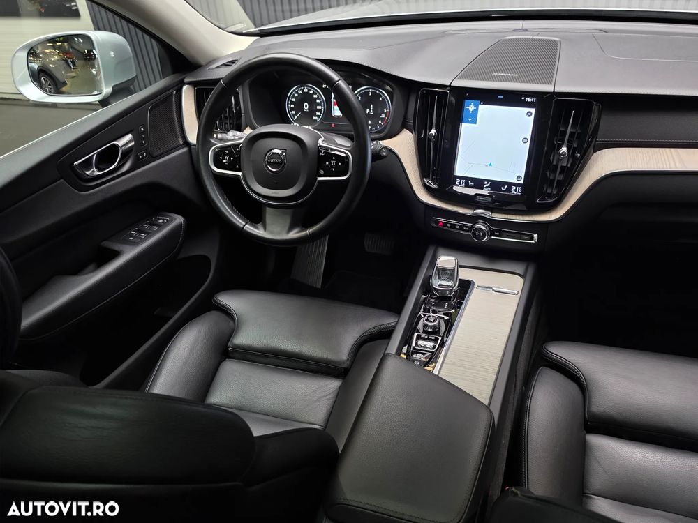 Volvo XC 60 B4 D AWD Geartronic Inscription - 9