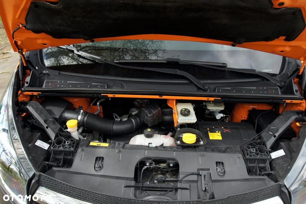 Renault Trafic Vivaro Klima Tempomat z Niemiec - 39