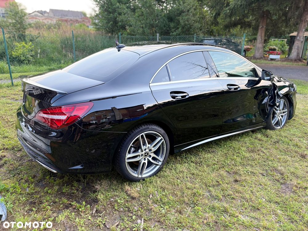 Mercedes-Benz CLA 200 d 7G-DCT AMG Line - 3