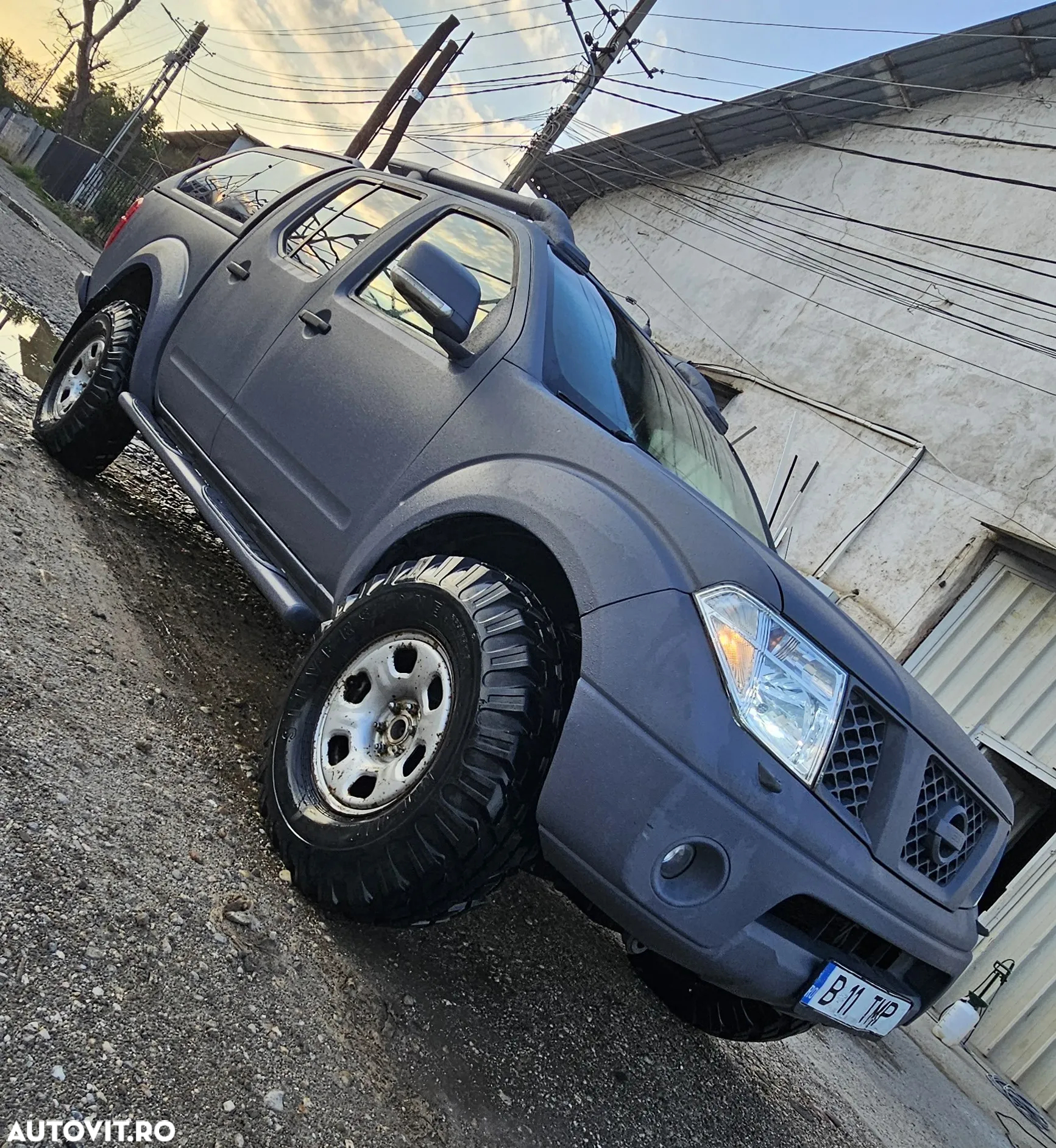 Nissan Navara 2.5 dCi DPF 4X4 Double Cab LE - 14