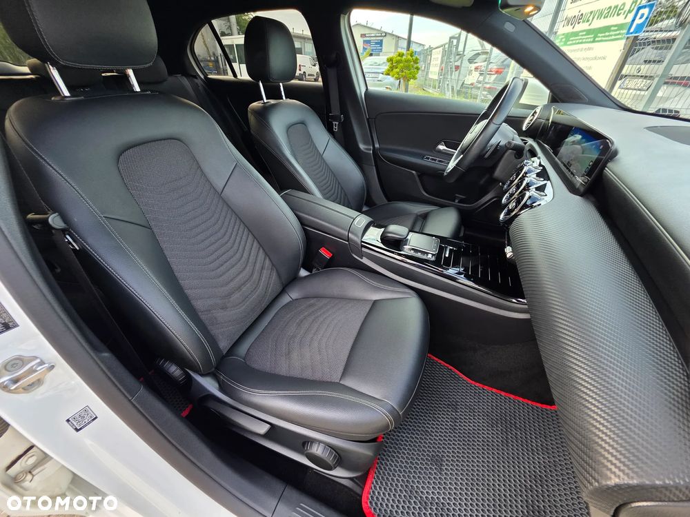 Mercedes-Benz Klasa A 200 AMG Line 7G-DCT - 24