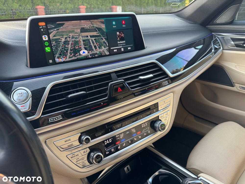 BMW Seria 7 740Li - 6