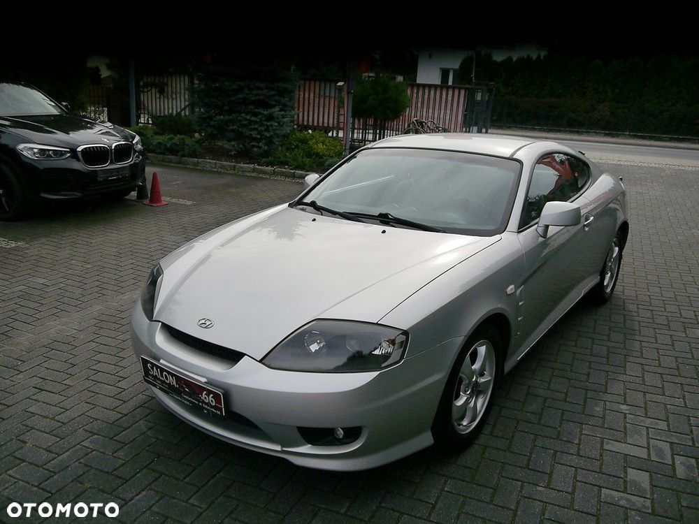 Hyundai Coupe - 4