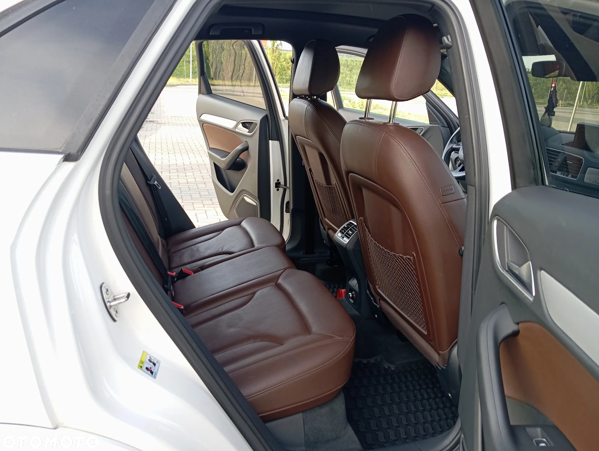 Audi Q3 2.0 TFSI quattro S tronic - 26