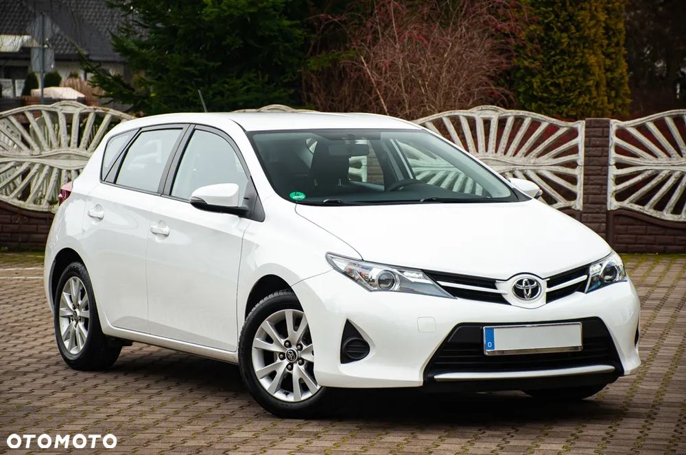 Toyota Auris 1.33 VVT-i Life - 11