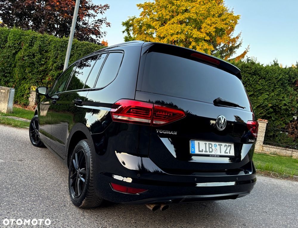 Volkswagen Touran 2.0 TDI SCR (BlueMotion Technology) Highline - 17