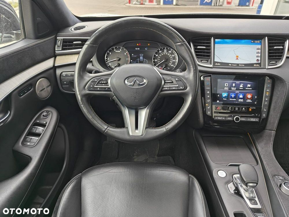 Infiniti QX50 - 12