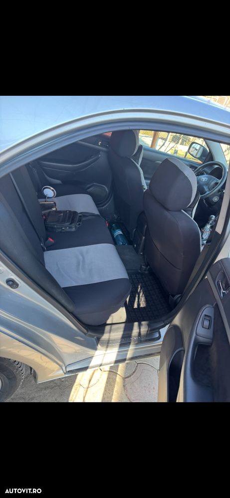 Toyota Avensis 2.0 D-4D Executiv - 5