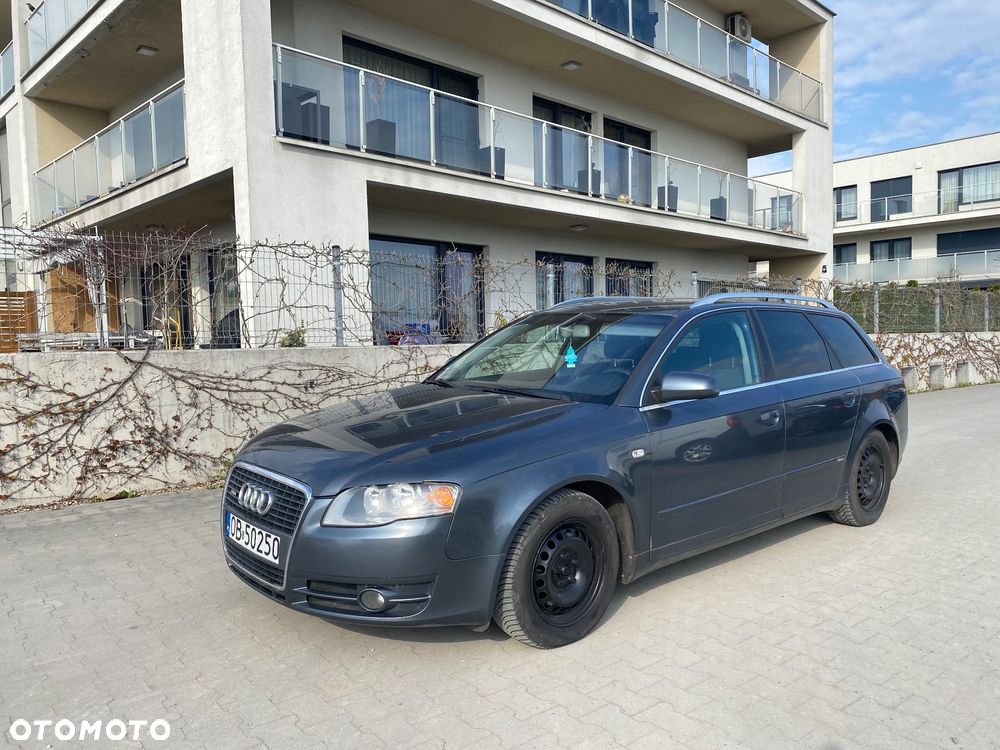 Audi A4 Avant 2.0 TDI - 4