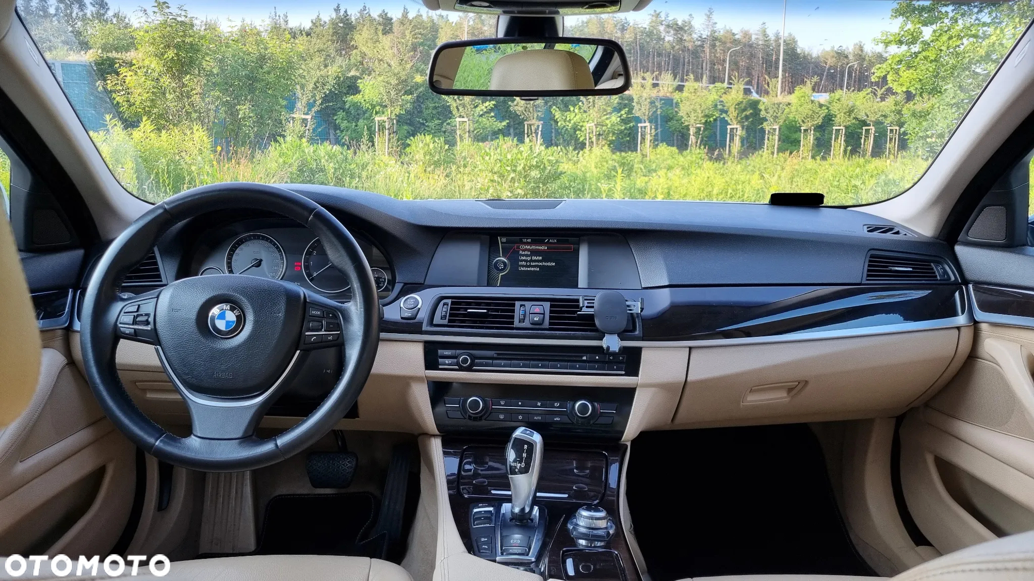 BMW Seria 5 528i xDrive - 7