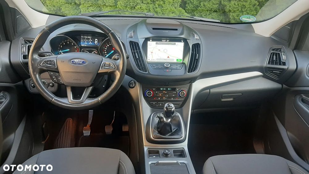 Ford Kuga 1.5 EcoBoost FWD Titanium - 20