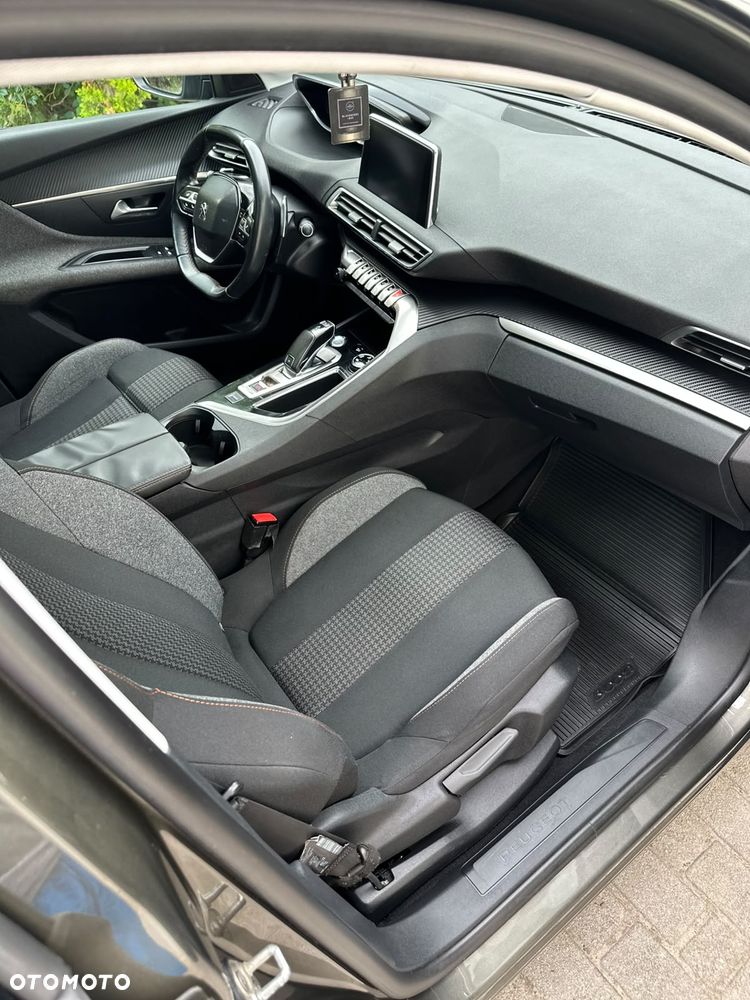 Peugeot 3008 1.6 THP Active S&S EAT6 - 19