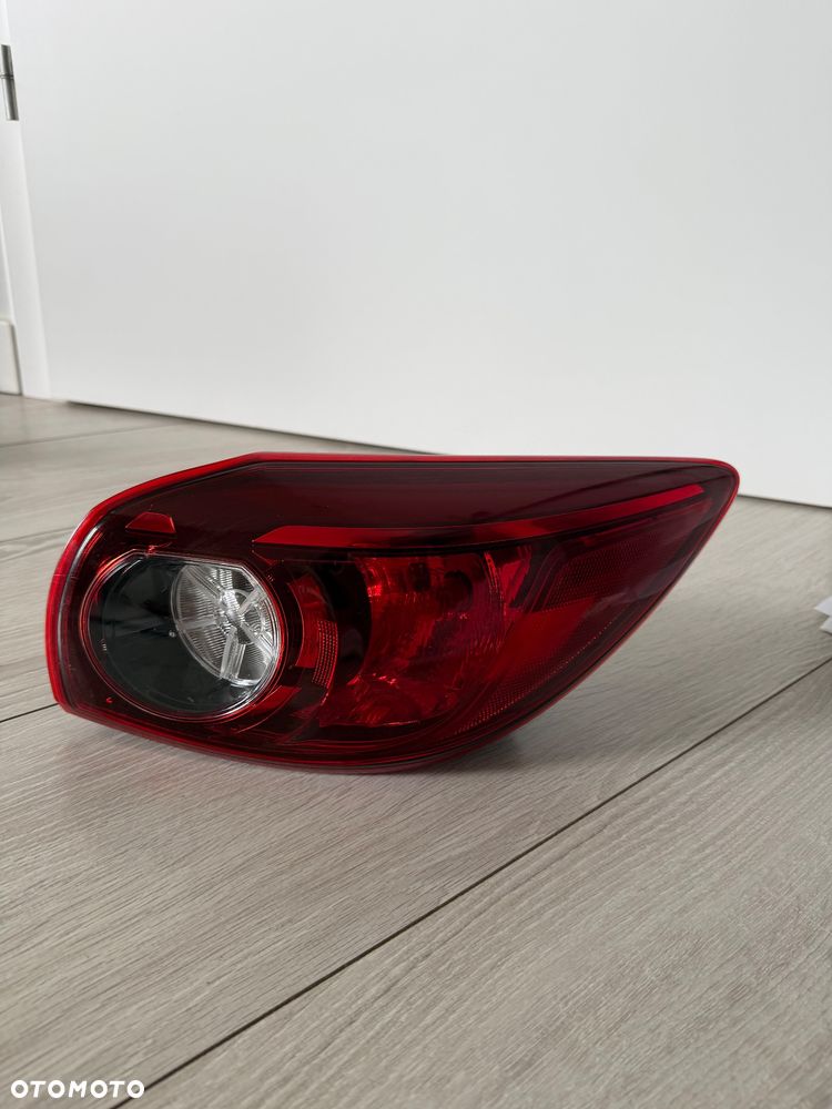 Mazda 3 Lampa Tylna Prawa - B45C- 51150 - 3