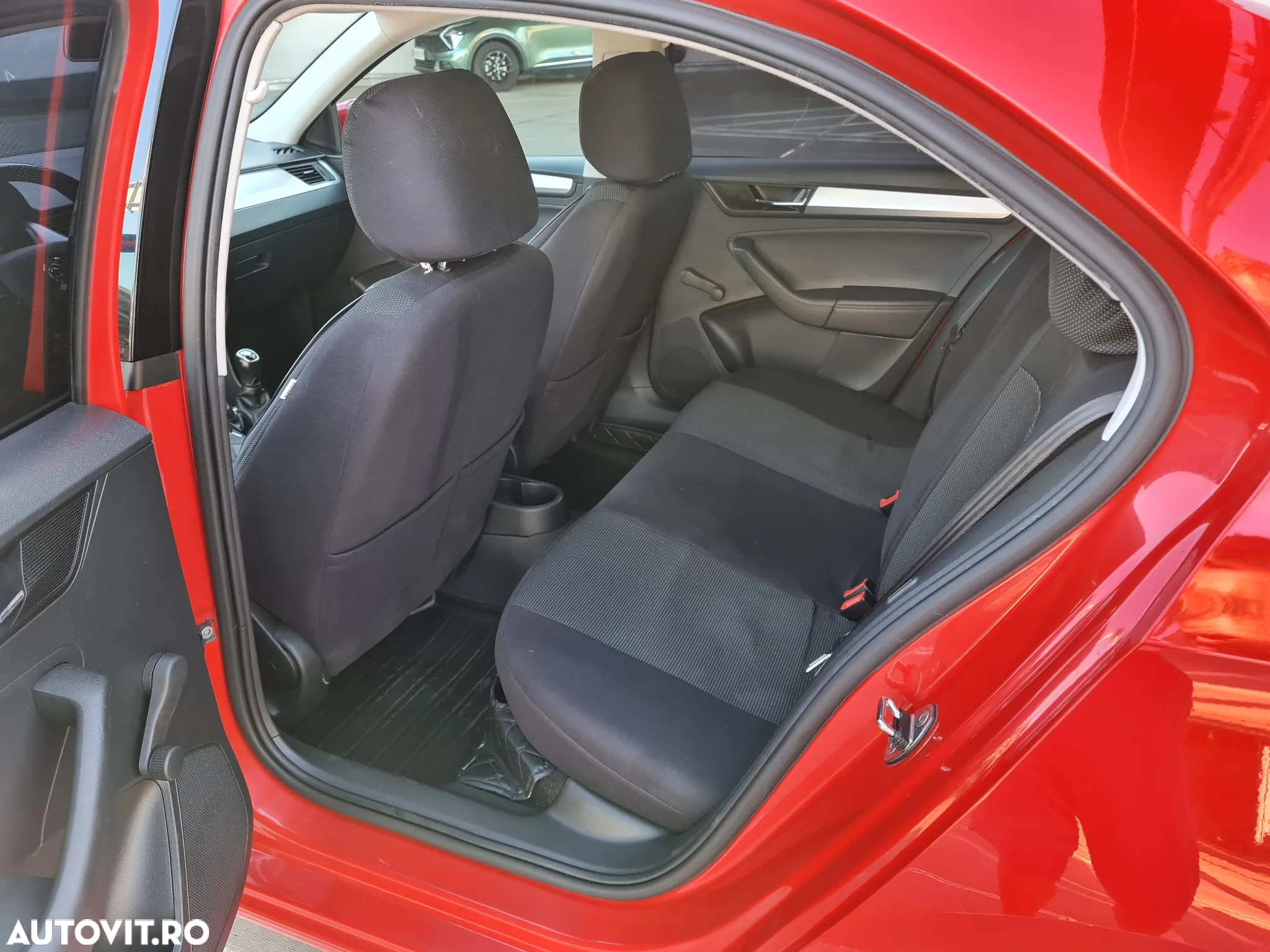 Skoda RAPID 1.0 TSI Ambition - 12