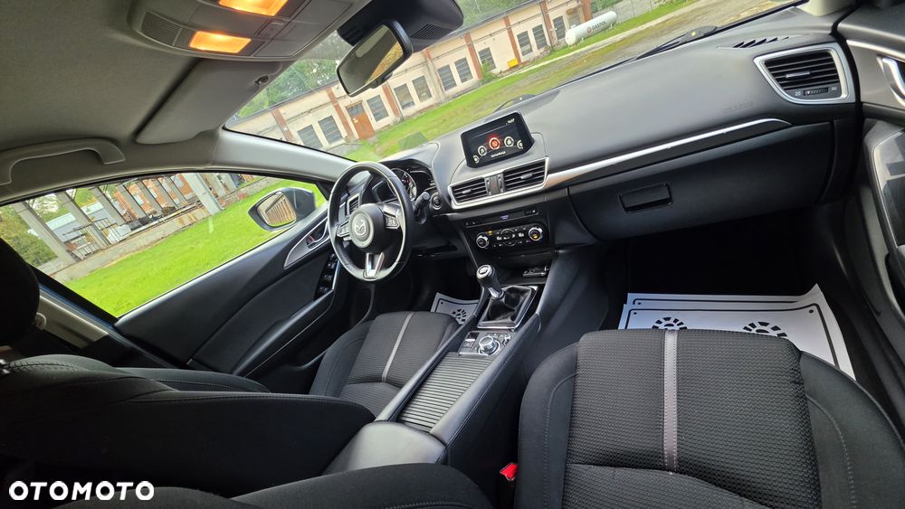 Mazda 3 SKYACTIV-G 120 Signature+ - 26