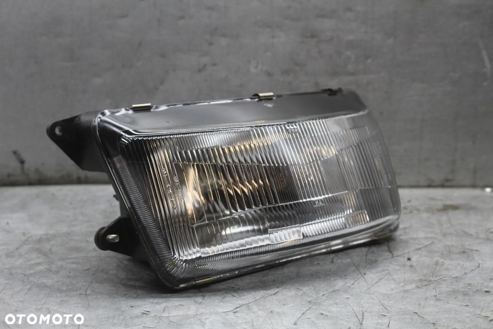Kawasaki ZZR 1100 Lampa reflektor przód przedni - 2