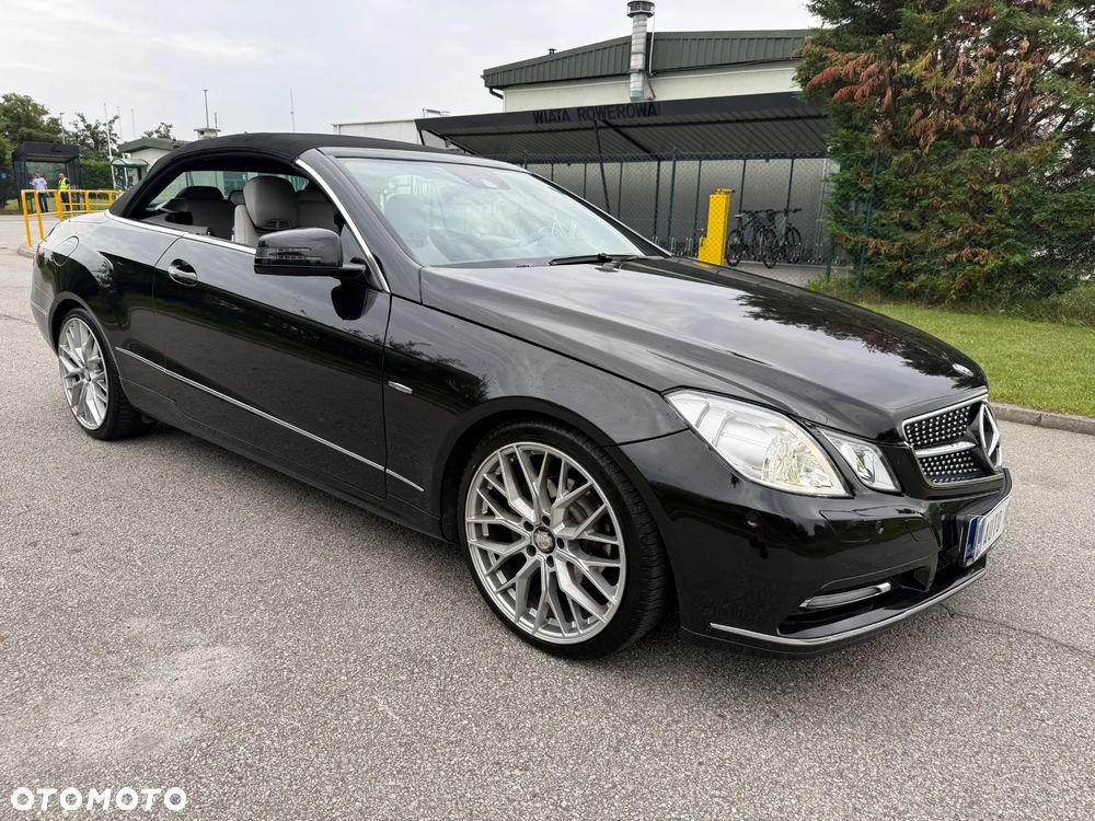 Mercedes-Benz Klasa E - 21