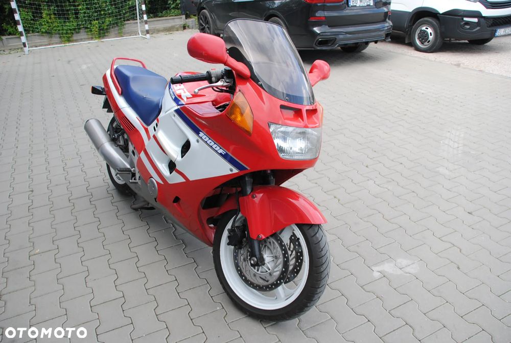 Honda CBR - 3