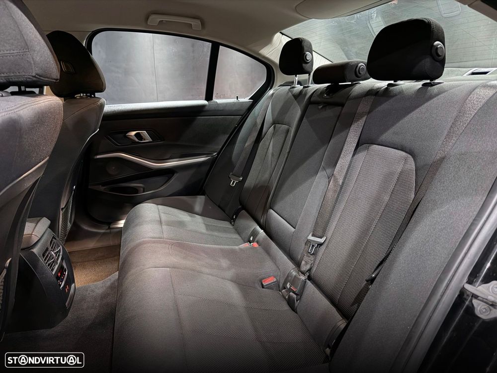 BMW 330 e Corporate Edition Auto - 28