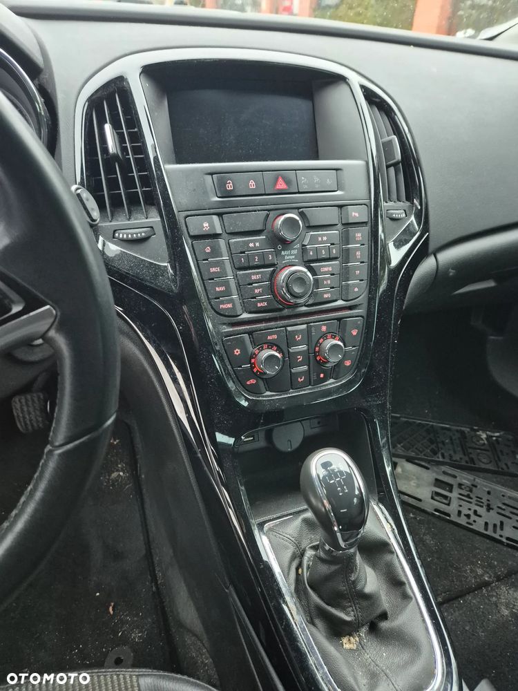 Opel Astra - 8