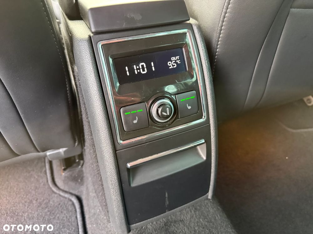 Skoda Superb 2.0 TDI Exclusive - 18