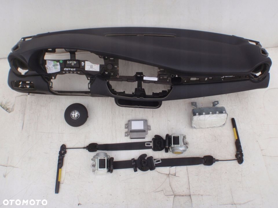 ALFA ROMEO GIULIA AIRBAG PODUSZKI PASY PAS DESKA - 5