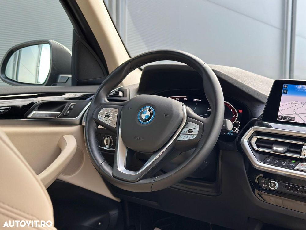 BMW X3 xDrive30e Aut. - 22