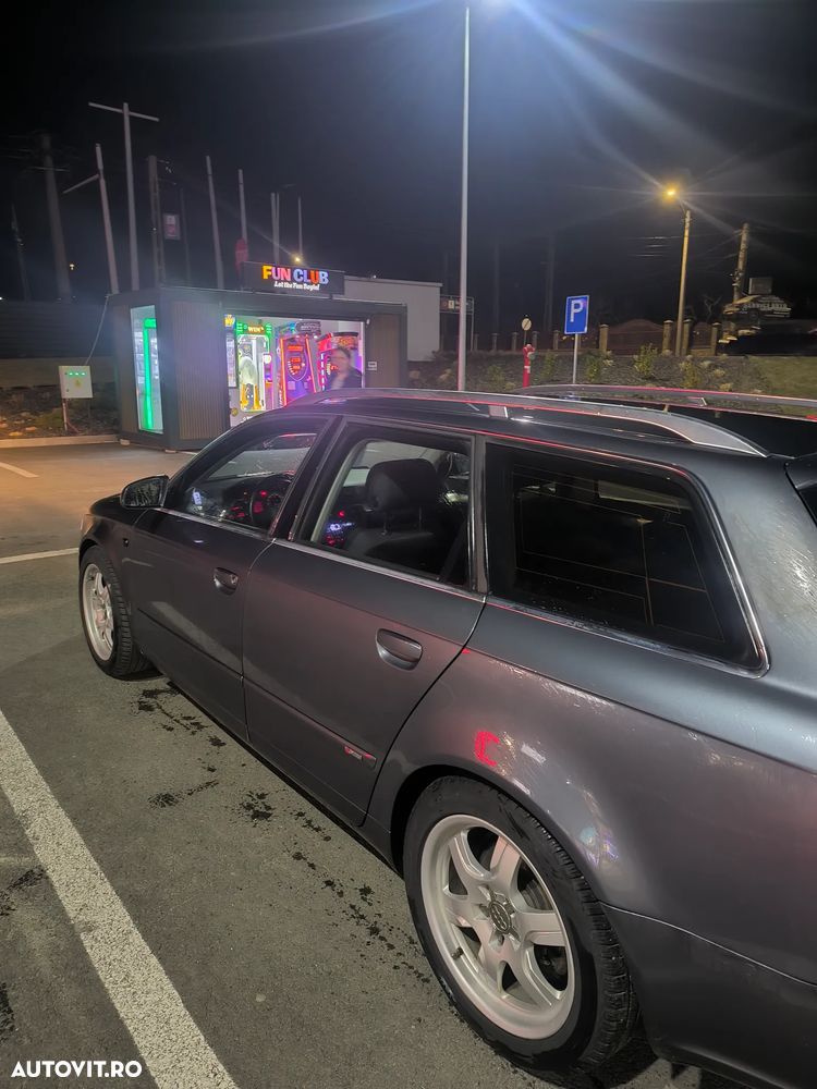 Audi A4 Limuzina - 8