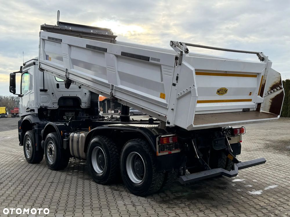 Mercedes-Benz AROCS 3548 8x4 WYWROTKA TRÓJSTRONNA Z BORDMATIKIEM - 12