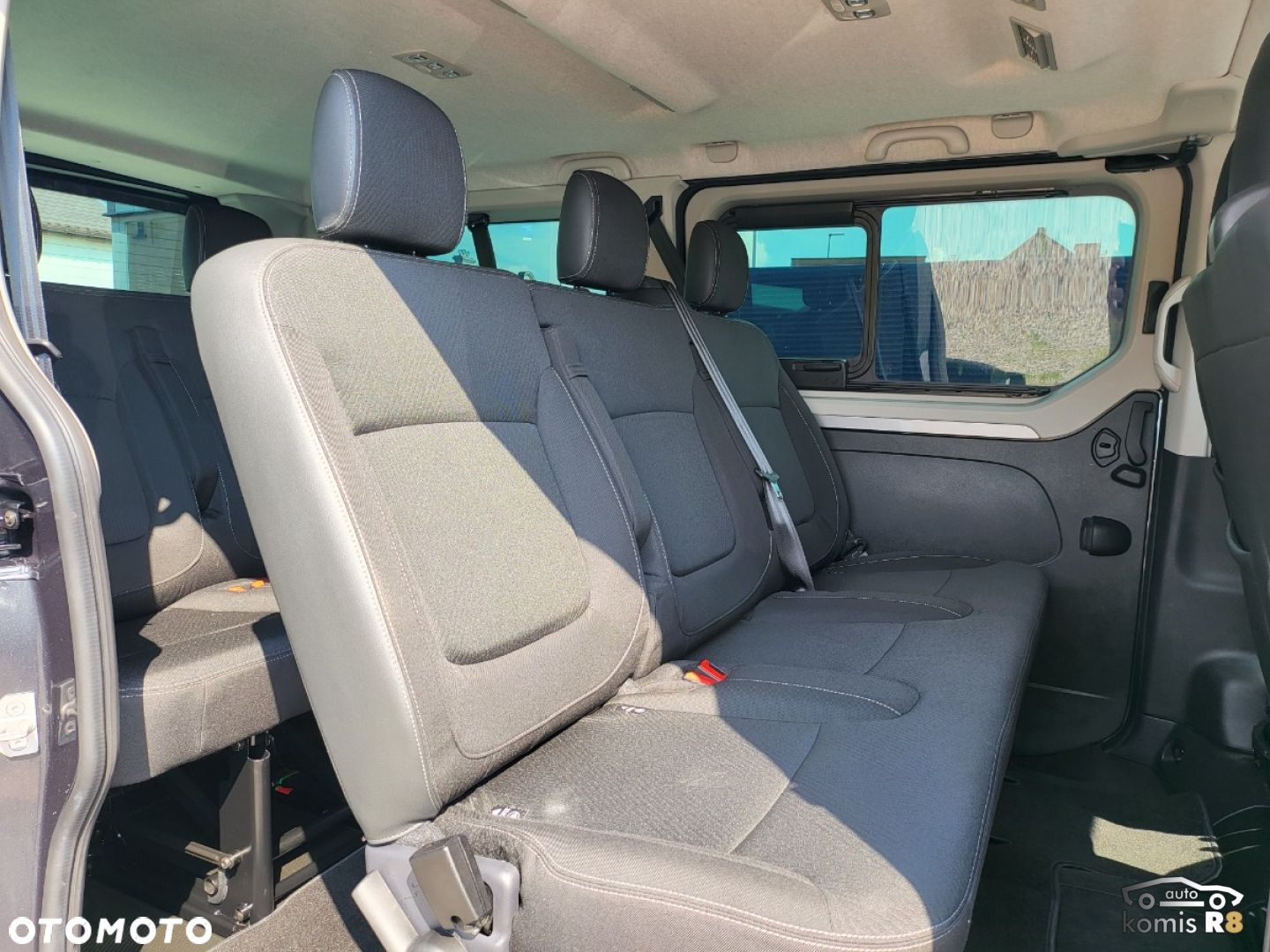 Renault Trafic - 13
