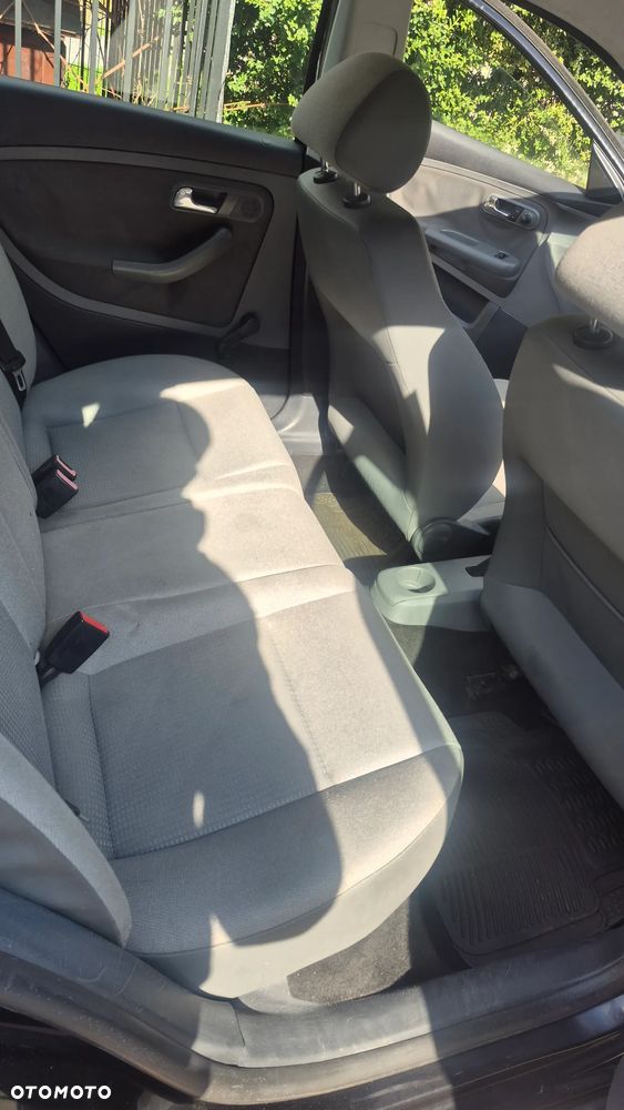 Seat Ibiza 1.4 16V Comfort Edition - 14