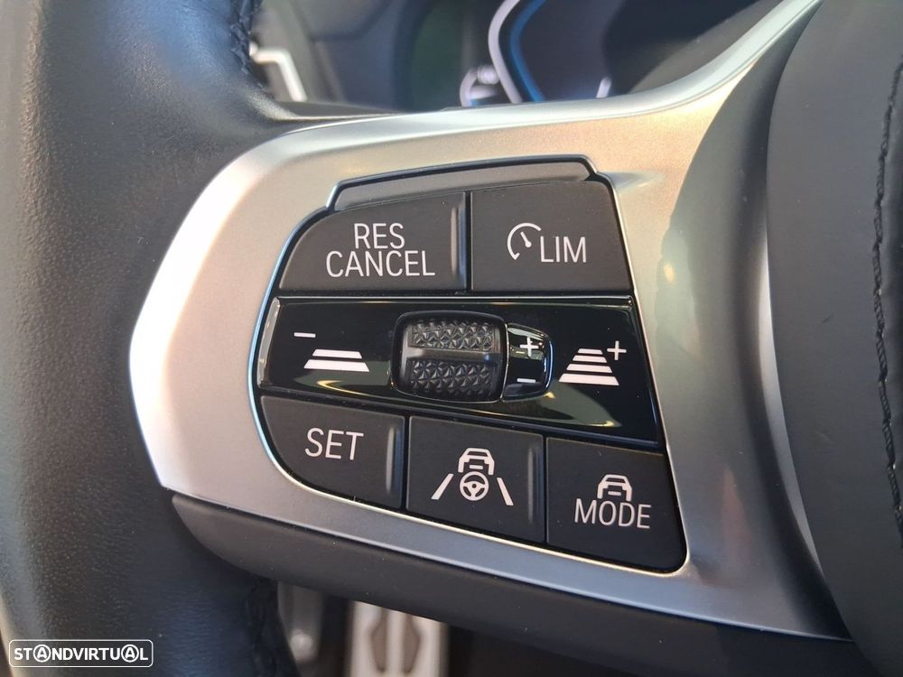 BMW iX3 M Sport Impressive - 17