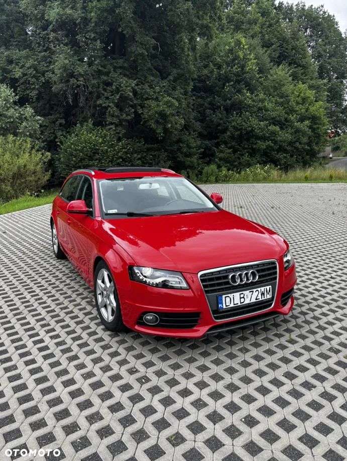 Audi A4 Avant - 1