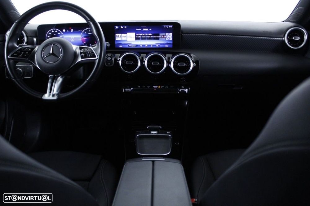 Mercedes-Benz A 180 d Progressive Aut. - 18