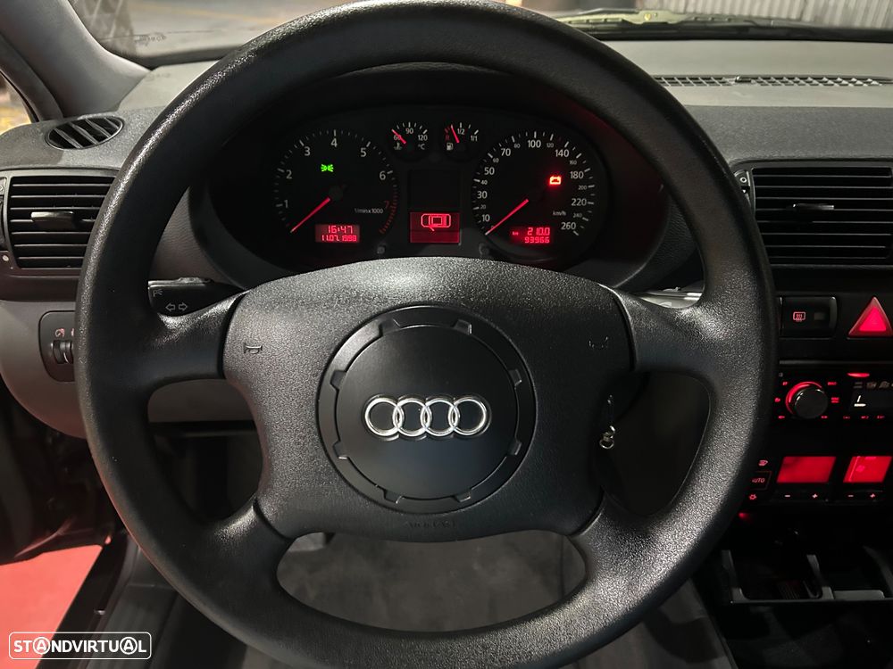 Audi A3 1.6 EC - 12