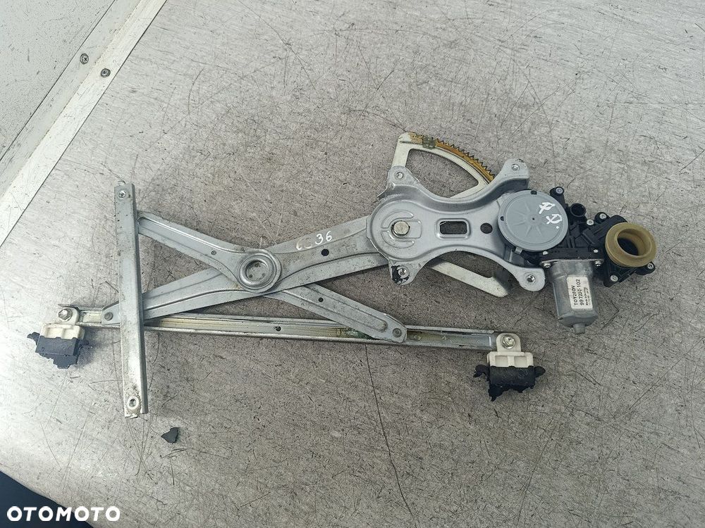 PODNOŚNIK SZYBY PRAWY PRZÓD TOYOTA COROLLA VERSO II 69810-0F010  996996-100 - 1