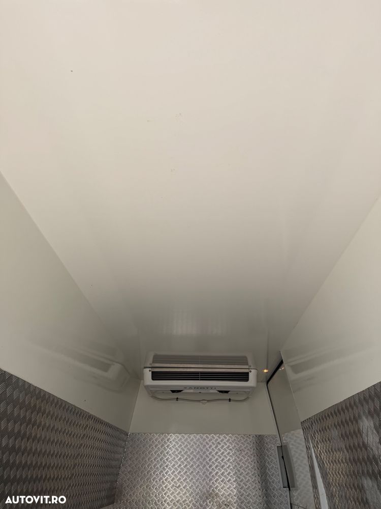 Mercedes-Benz Sprinter 317 CDI 170CP L3H2 RWD 9AT+ - 33