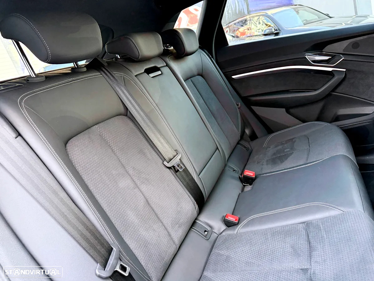 Audi e-tron 55 quattro S line - 31