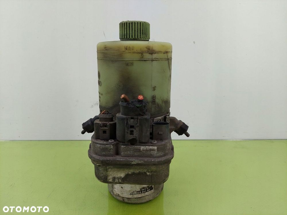Pompa wspomagania Seat Ibiza IV 2009-2017 1,6 TDI 6Q0423371 6Q2423051AF - 3
