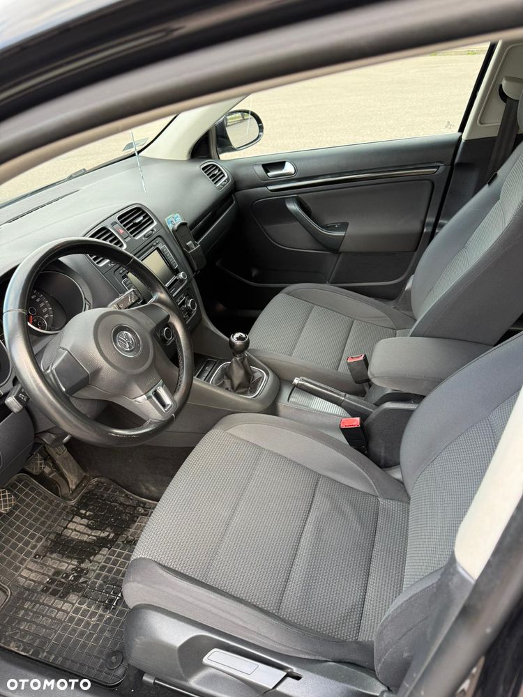 Volkswagen Golf 2.0 TDI Comfortline - 14
