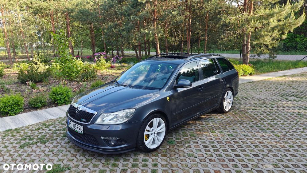 Skoda Octavia 2.0 TFSI RS DSG - 22
