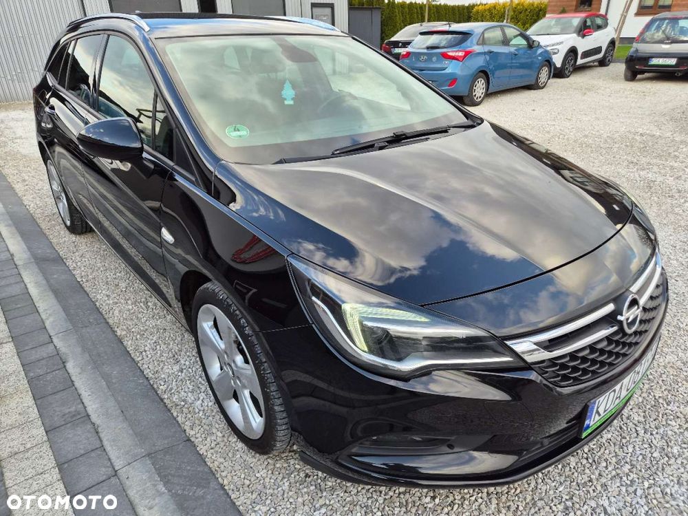Opel Astra 1.6 CDTI Cosmo - 12