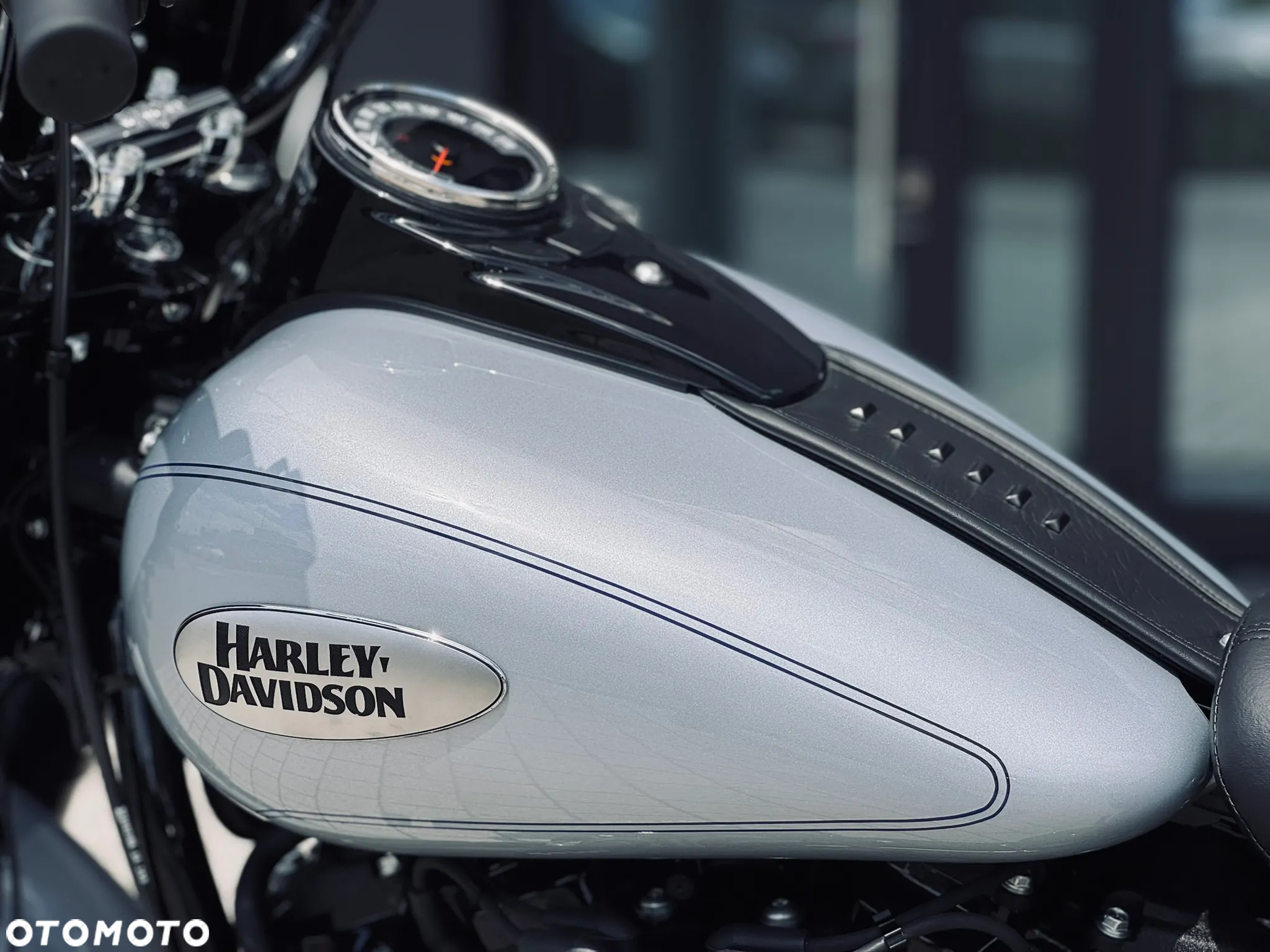 Harley-Davidson Softail Heritage Classic - 20